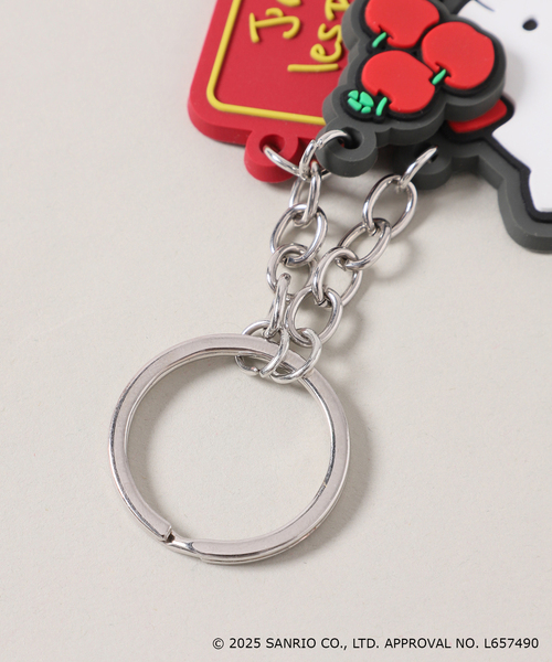 SLOBE IENA（スローブイエナ）の「《一部店舗・WEB限定》Hello Kitty ラバーチャーム（キーケース/キーアクセサリー・レディース・レッド/グリーン・FREE）」の3枚目の写真