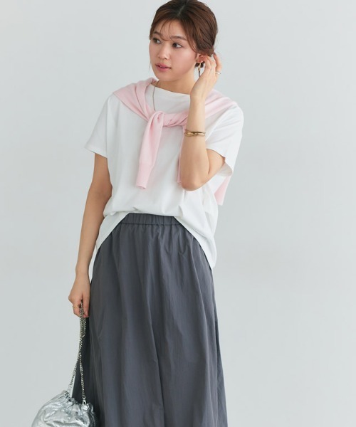 Pierrot(ピエロ)の「【イージーケア】ドルマンプルオーバー(Tシャツ/カットソー・レディース・チャコール/ブラック/グレイッシュベージュ/ライトブルー/オフホワイト・M/L)」の19枚目の写真