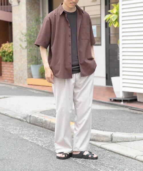 ITEMS URBANRESEARCH（アイテムズ アーバンリサーチ）の「ヨウリュウレギュラーカラー半袖シャツ（シャツ/ブラウス・メンズ・ブラウン/ネイビー/ブラック・LARGE/MEDIUM）」の7枚目の写真