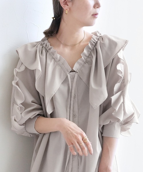 reca（レカ）の「フリル襟&フリル袖ブラウス（シャツ/ブラウス・レディース・ライトグレー/ブラック/アイボリー・M）」の8枚目の写真