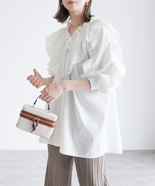 reca（レカ）の「フリル襟&フリル袖ブラウス（シャツ/ブラウス・レディース・ライトグレー/ブラック/アイボリー・M）」の13枚目の写真