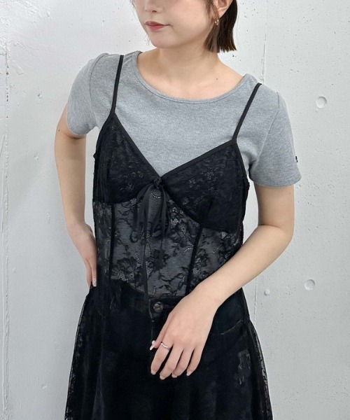 archives(アルシーヴ)の「レイヤードイレヘムレースキャミワンピース(ワンピース・レディース・ブラック/オフホワイト・MEDIUM)」の16枚目の写真