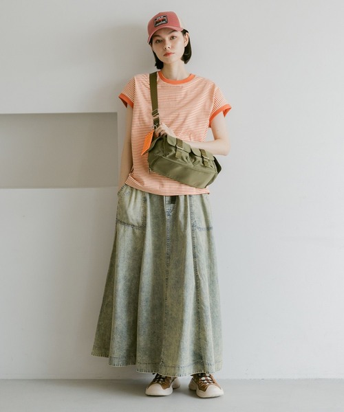 niko and...（ニコアンド）の「COLORマイスターフレンチプルオーバー（Tシャツ/カットソー・レディース・ブラック/ブルー/ネイビー/オレンジ/グレー/オフホワイト・MEDIUM/LARGE）」の21枚目の写真