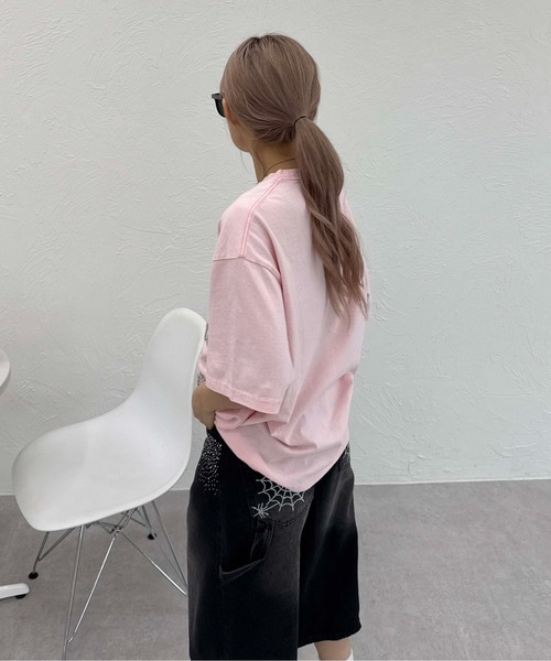 sedacle(セダクル)の「フロントロゴ加工Tシャツ(Tシャツ/カットソー・レディース・ピンク/ネイビー/レッド/ブラウン/ホワイト/オレンジ・MEDIUM/SMALL/LARGE)」の14枚目の写真