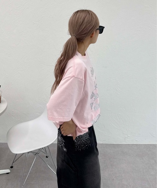 sedacle(セダクル)の「フロントロゴ加工Tシャツ(Tシャツ/カットソー・レディース・ピンク/ネイビー/レッド/ブラウン/ホワイト/オレンジ・MEDIUM/SMALL/LARGE)」の15枚目の写真