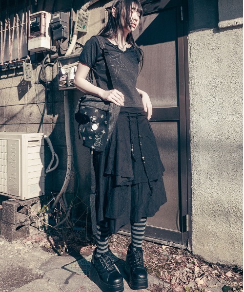 hugyourskin【送料込】Stardust Denim Backpack セール】HUG YOUR SKIN/ハグユアスキン/Stardust denim back