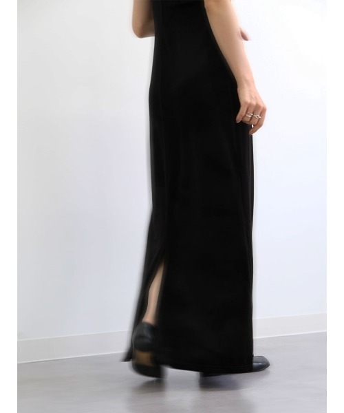 Reurie'（レウリィ）の「【-5kg見え！】オリジナルビスチェベロアワンピース / シンプル きれいめ ノースリーブ タンクトップ お呼ばれ オケージョン シンプル ネイビー ブルー ブラウン ブラック 着痩せ（ワンピース・レディース・ブラウン/ネイビー/ブラック・FREE）」の16枚目の写真