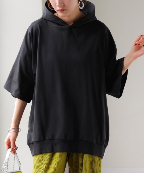 HUG.U（ハグユー）の「快適ドライ UVカットパーカーTシャツ（パーカー・レディース・ブラック/ライトブルー/オリーブ/モカ/ダークグレー/ホワイト・FREE）」の2枚目の写真