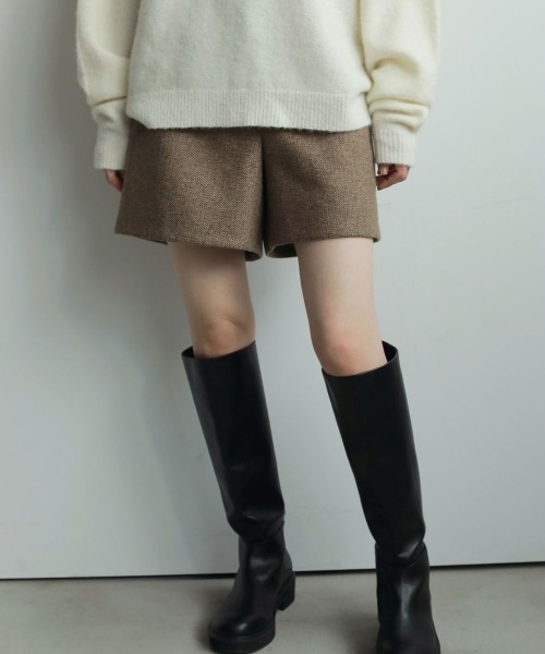 anuke(アンヌーク)の「anuke Herringbone Short Pants ヘリンボーンショートパンツ/62520728(その他パンツ・レディース・ベージュ/ブラウン・36/38)」の7枚目の写真