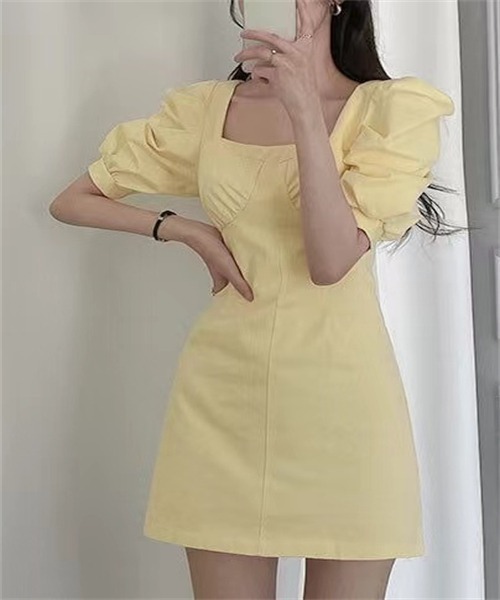 FREE STYLISTS（フリー スタイリスト）の「スクエアネック　ミニ丈ワンピース（ワンピース・レディース・ブラック/イエロー/ホワイト・M/L）」の10枚目の写真