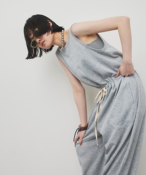 HANNE(アン)の「ベアバックスウェットジャンプスーツ(サロペット/オーバーオール・レディース・ネイビー/グレー・SMALL/MEDIUM)」の16枚目の写真