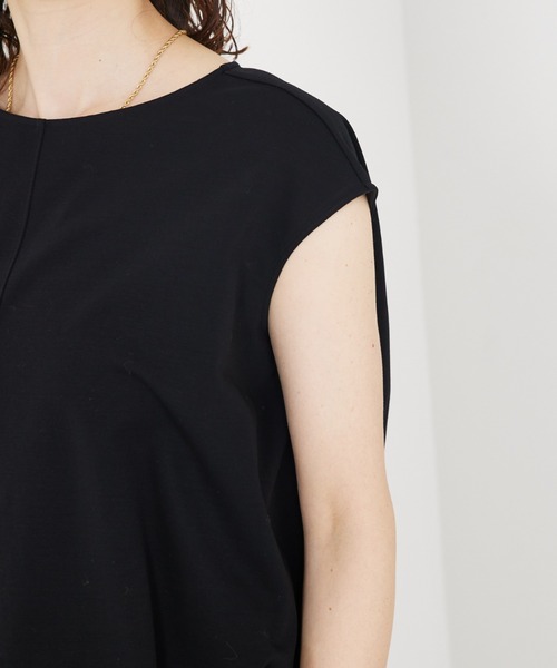 qualite（カリテ）の「【接触冷感】強撚ライトポンチプルオーバー/オフィスカジュアル/夏服（Tシャツ/カットソー・レディース・ホワイト/ライトベージュ/ブラック・フリー）」の13枚目の写真