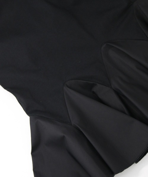 Torrazzo Donna（トラッゾドンナ）の「裾フレアカット２ＷＡＹワンピ（ワンピース・レディース・ブラック・FREE）」の17枚目の写真