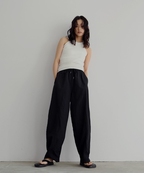 hellam（へラム）の「ナイロンコクーンパンツ（その他パンツ・レディース・カーキ/ブラック・FREE）」の17枚目の写真