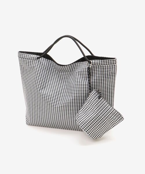 le.coeur blanc(ルクールブラン)の「ナイロンパッカブルトート(トートバッグ・レディース・ブラック系その他/ブラック/グレー・FREE)」の4枚目の写真