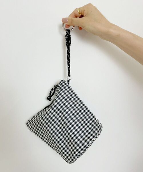 le.coeur blanc（ルクールブラン）の「完売【ブラック】再入荷★ナイロンパッカブルトート（トートバッグ・レディース・ブラック系その他/ブラック/グレー・FREE）」の7枚目の写真