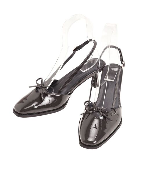 MERCURYDUO(マーキュリーデュオ)の「リボン付きスクエアトゥパンプス(パンプス・レディース・アイボリー/チャコールグレー・36/38)」の17枚目の写真