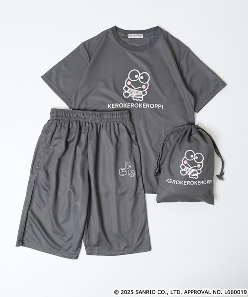 sanrio（サンリオ）の「サンリオキャラクターズ　プリントドライワッフル上下セット（ルームウェア/パジャマ・メンズ・ホワイト系その他/ピンク/パープル系その他/ホワイト×ネイビー/チャコール/ブラック/ブルーグレー/ピンクベージュ/エメラルド/ネイビー/カーキ系/ピンク系その他/ライトグリーン/チャコールグレー・L/LL/M）」の5枚目の写真