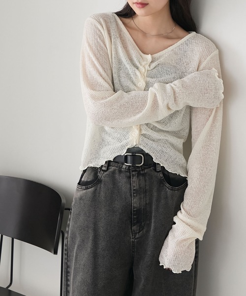 forksy.(フォルクシー)の「【forksy.】シアーワッフルタックボタンカーディガン(カーディガン/ボレロ・レディース・オフホワイト/ブラック/ブラウン/ピンク/チャコールグレー・FREE)」の6枚目の写真