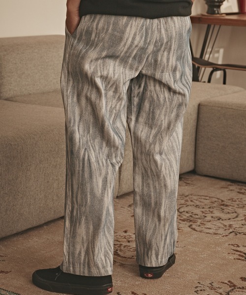 ALL RUNS（オールランズ）の「【50%OFF】カスレ プリント ツイルパンツ（デニムパンツ・メンズ・ブルー/グレー/ブラック・L/M）」の15枚目の写真