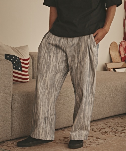 ALL RUNS（オールランズ）の「【50%OFF】カスレ プリント ツイルパンツ（デニムパンツ・メンズ・ブルー/グレー/ブラック・L/M）」の14枚目の写真