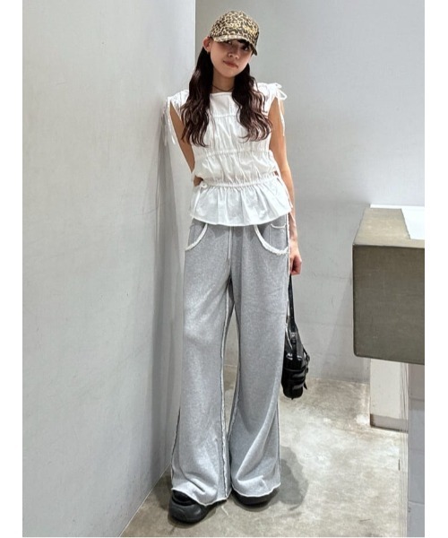 SLY（スライ）の「GATHER RIBBON WOVEN BL ギャザーリボン ウーブン ブラウス 夏服 ノースリーブトップス（シャツ/ブラウス・レディース・ブラック/ホワイト/ライトブルー・FREE）」の20枚目の写真