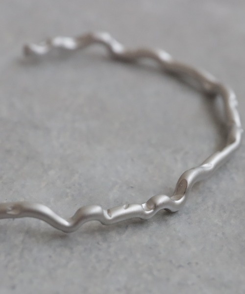 antiqua（アンティカ）の「バングル（バングル/リストバンド・レディース・シルバー系その他/ブラック系その他・FREE）」の11枚目の写真