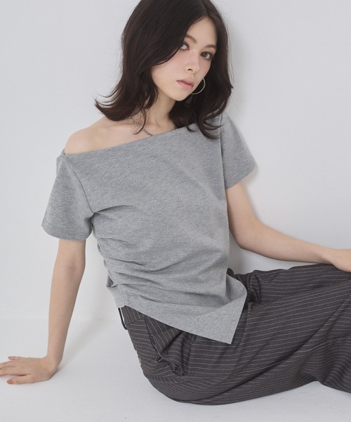 【新品】裏毛オフショルオーバーサイズトップス 新品】裏毛オフショルオーバーサイズトップス