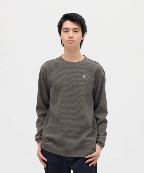 le coq sportif（ルコックスポルティフ）の「【ルコックスポルティフ】吸汗/ストレッチ/UVカットヘランカワッフル長袖Tシャツ（Tシャツ/カットソー・メンズ・グレー/ネイビー/ホワイト・M/L/XL）」の2枚目の写真