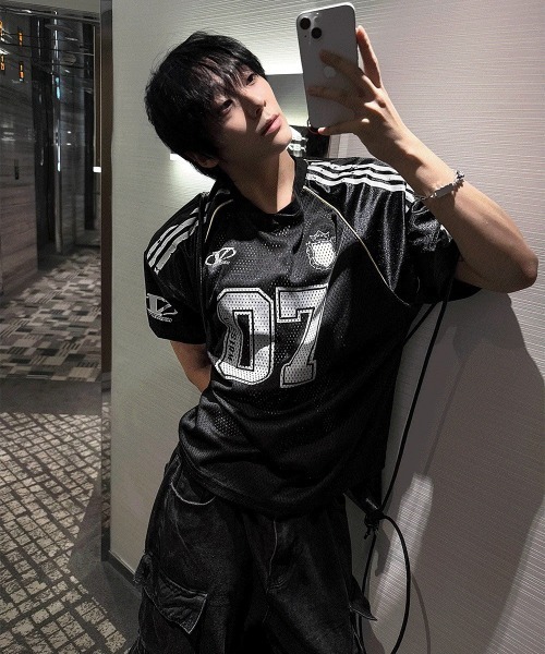 COSYHARU(コシハル)の「メッシュトラック半袖Tシャツ(Tシャツ/カットソー・メンズ・シルバー/ブラック・FREE)」の9枚目の写真