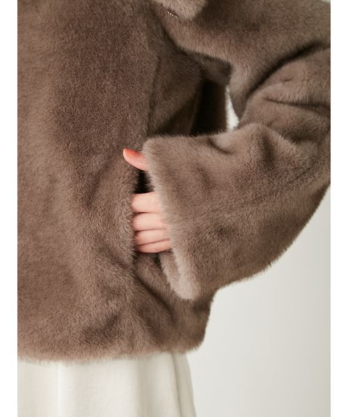 FRAY I.D(フレイアイディー)の「ECOPELビッグカラーショートジャケット(ブルゾン・レディース・モカ/アイボリー/ライトブルー・0/1)」の13枚目の写真