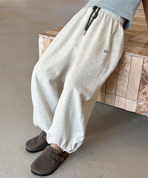 aimoha（アイモハ）の「【aimoha-KIDS-】キッズ 　ワイドスウェットパンツ（スウェットパンツ・キッズ・グレー/ダークグレー/ライトグレー/ブラック・170/160/150/140/130/120/110/100/90）」の22枚目の写真