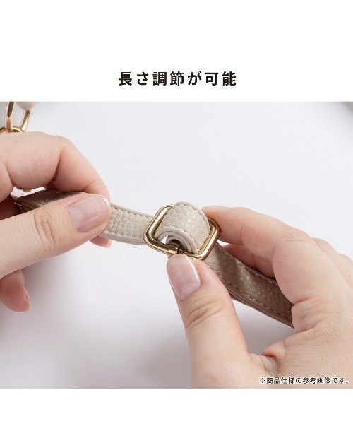 Hamee(ハミィ)の「クルミボタン フラップ スマホ ショルダー バッグ ポーチ(ショルダーバッグ・レディース・キャメル/ホワイト/グレイッシュベージュ/ブラック・FREE)」の10枚目の写真