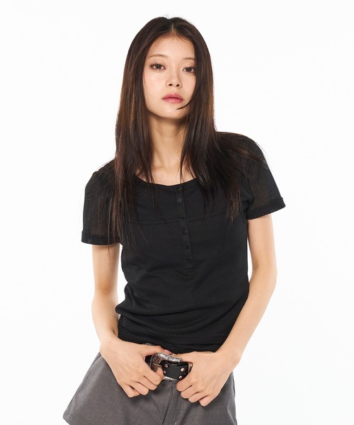 WISH FOR EVER(ウィッシュフォーエバー)の「LAYERED DOCKING HENRY NECK T / レイヤードドッキングヘンリーネックT(Tシャツ/カットソー・レディース・オフホワイト/ライトブルー/ブラック・SMALL/MEDIUM)」の19枚目の写真