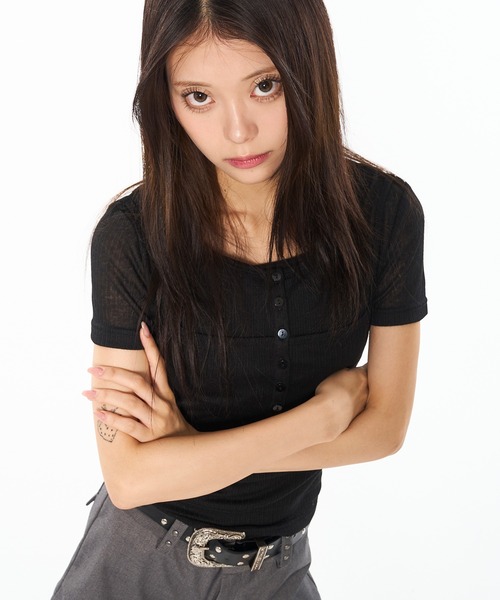 WISH FOR EVER(ウィッシュフォーエバー)の「LAYERED DOCKING HENRY NECK T / レイヤードドッキングヘンリーネックT(Tシャツ/カットソー・レディース・オフホワイト/ライトブルー/ブラック・SMALL/MEDIUM)」の14枚目の写真