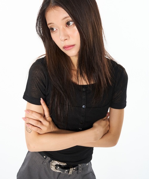 WISH FOR EVER(ウィッシュフォーエバー)の「LAYERED DOCKING HENRY NECK T / レイヤードドッキングヘンリーネックT(Tシャツ/カットソー・レディース・オフホワイト/ライトブルー/ブラック・SMALL/MEDIUM)」の15枚目の写真