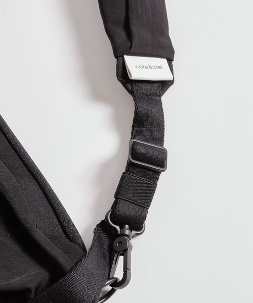 Lui's(ルイス)の「【Cote&Ciel / コートエシエル】ORNE (ショルダーバッグ)(ショルダーバッグ・メンズ・ブラック・FREE)」の5枚目の写真