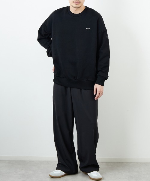 【最高デザイン】 タトラス ワンポイントロゴ スウェット トレーナー 希少 最高デザイン】 タトラス ワンポイントロゴ スウェット トレーナー 希少