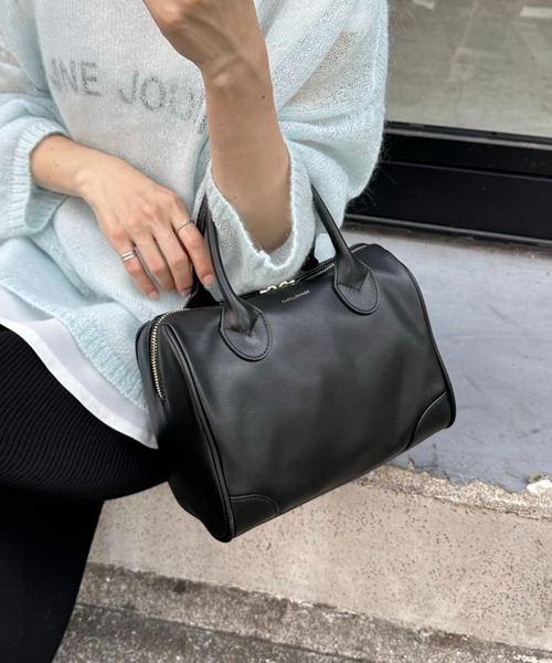 COLLAGE GALLARDAGALANTE（コラージュガリャルダガランテ）の「軽量ミニボストンレザーバッグ/WEB限定（ボストンバッグ・レディース・モカ/ブラック・FREE）」の4枚目の写真