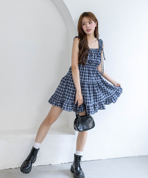 clear（クリア）の「リボンフリルミニキャミワンピース[チェック柄 ガーリー 春夏 抜け感]（ワンピース・レディース・ボルドー/ブラウン/ベージュ/ネイビー・F）」の6枚目の写真