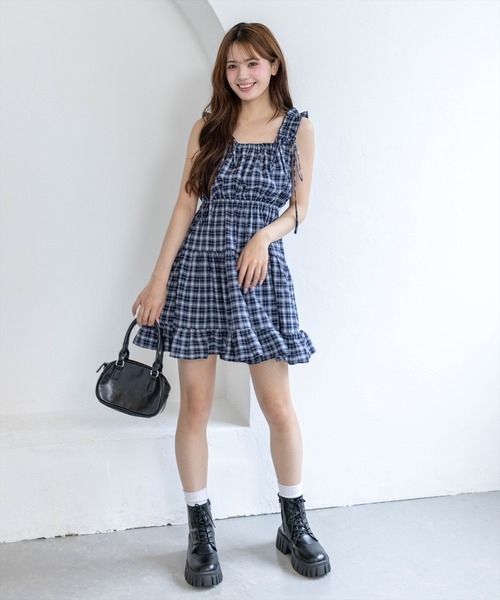 clear（クリア）の「リボンフリルミニキャミワンピース[チェック柄 ガーリー 春夏 抜け感]（ワンピース・レディース・ボルドー/ブラウン/ベージュ/ネイビー・F）」の8枚目の写真