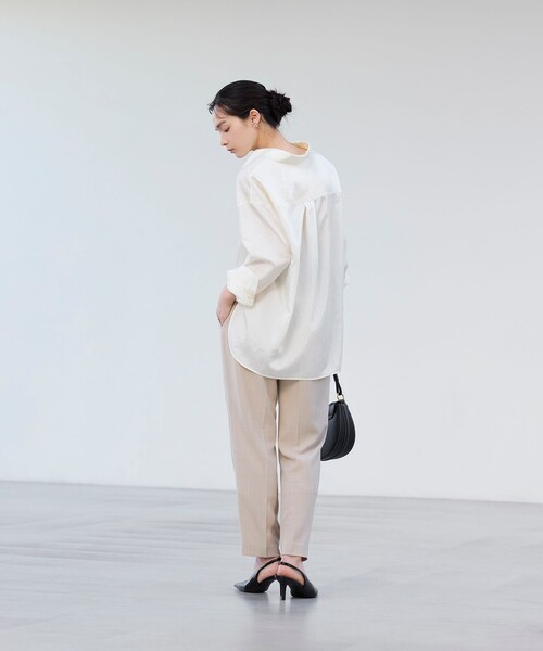 BIANCA(ビアンカ)の「【マルチシーン】洗えるエフォートレスパンツ(その他パンツ・レディース・ベージュ/ネイビー・40/38)」の13枚目の写真