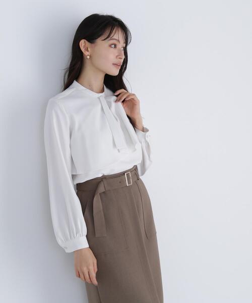 NATURAL BEAUTY BASIC(ナチュラルビューティーベーシック)の「◇アシメラッフルボウブラウス(シャツ/ブラウス・レディース・ラベンダー/ブラウン/オフホワイト・SMALL/MEDIUM)」の16枚目の写真