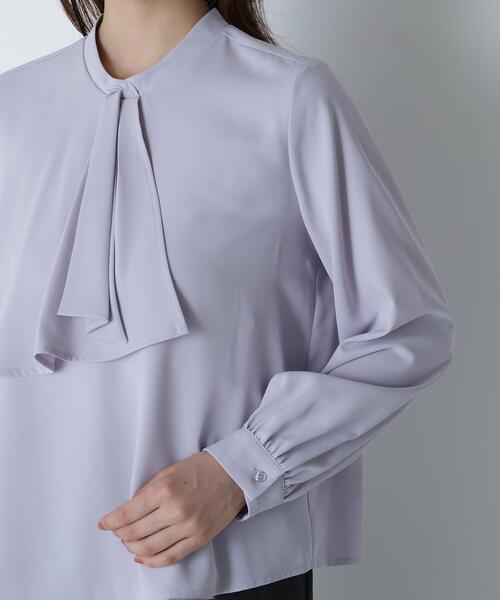 NATURAL BEAUTY BASIC(ナチュラルビューティーベーシック)の「◇アシメラッフルボウブラウス(シャツ/ブラウス・レディース・ラベンダー/ブラウン/オフホワイト・SMALL/MEDIUM)」の7枚目の写真