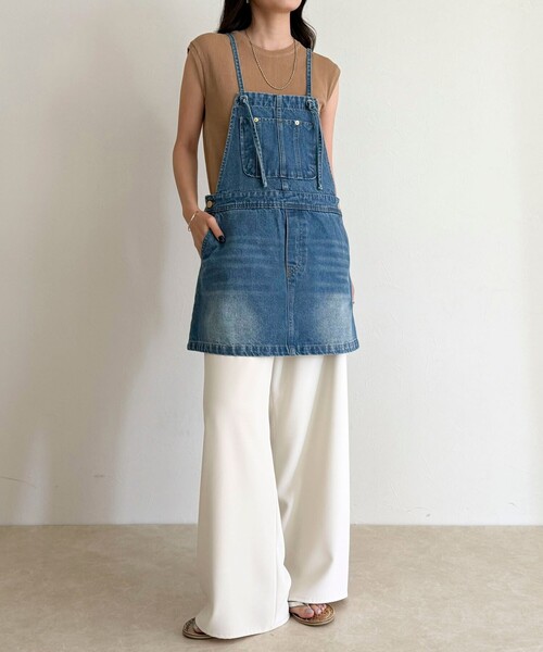 fredy emue（フレディエミュ）の「デニムサロペットチュニック（サロペット/オーバーオール・レディース・ブラック/ブルー・38）」の3枚目の写真