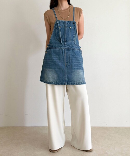 fredy emue（フレディエミュ）の「デニムサロペットチュニック（サロペット/オーバーオール・レディース・ブラック/ブルー・38）」の4枚目の写真