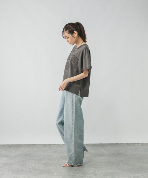 GLOBAL WORK（グローバルワーク）の「ピグメントカレッジプルオーバー/581155（Tシャツ/カットソー・レディース・ピンク/ネイビー/チャコールグレー/グレイッシュベージュ・MEDIUM/LARGE）」の5枚目の写真