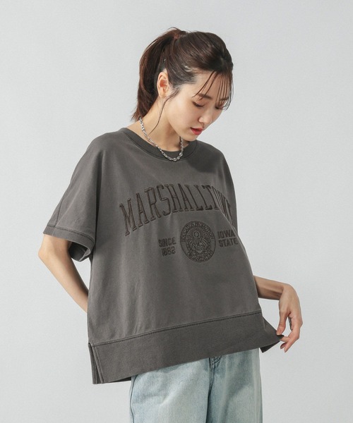 GLOBAL WORK（グローバルワーク）の「ピグメントカレッジプルオーバー/581155（Tシャツ/カットソー・レディース・ピンク/ネイビー/チャコールグレー/グレイッシュベージュ・MEDIUM/LARGE）」の7枚目の写真