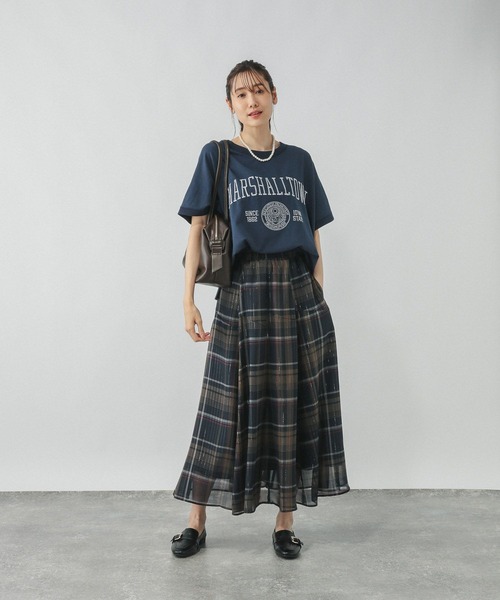 GLOBAL WORK（グローバルワーク）の「ピグメントカレッジプルオーバー/581155（Tシャツ/カットソー・レディース・ピンク/ネイビー/チャコールグレー/グレイッシュベージュ・MEDIUM/LARGE）」の11枚目の写真