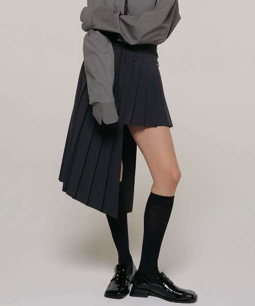 JOSE MOON（ジョゼムーン）の「SCREW PLEATS SKIRT/スクリュープリーツスカート（スカート・レディース・チャコールグレー/ブラック/カーキ・36/38）」の3枚目の写真